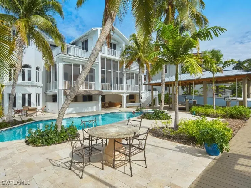 Picture of 720 17Th Ave S, Naples FL 34102