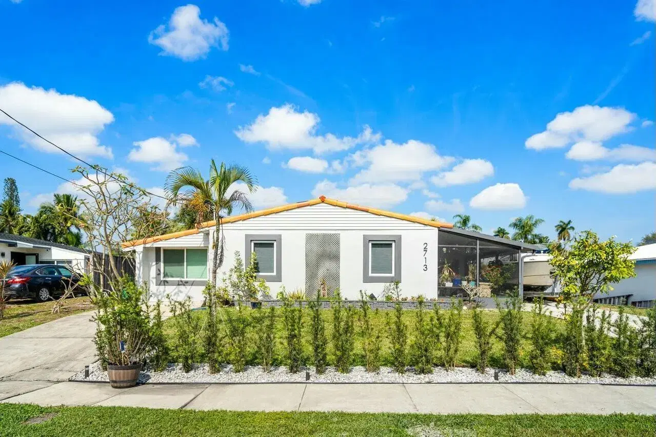 Picture of 2713 Coolidge Street, Hollywood, FL 33020