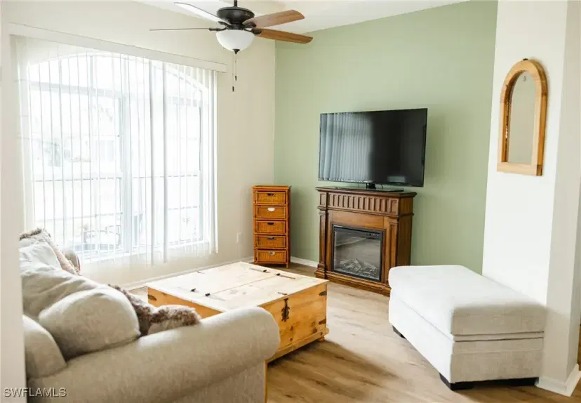 Picture of 530 NW 36Th Pl, Cape Coral FL 33993