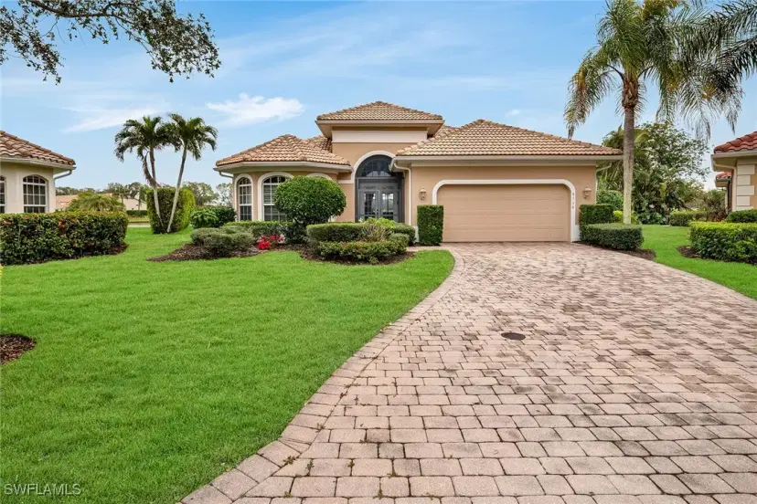 Picture of 6730 Bent Grass Dr, Naples FL 34113