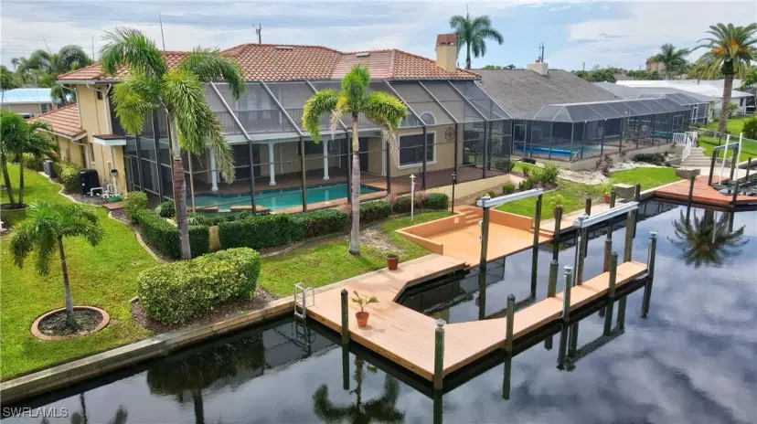 Picture of 917 SW 54Th Ln, Cape Coral FL 33914