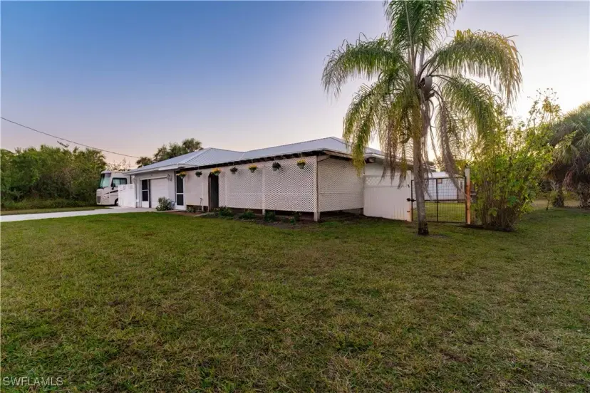 Picture of 3054 NE Beechwood Cir, Labelle FL 33935