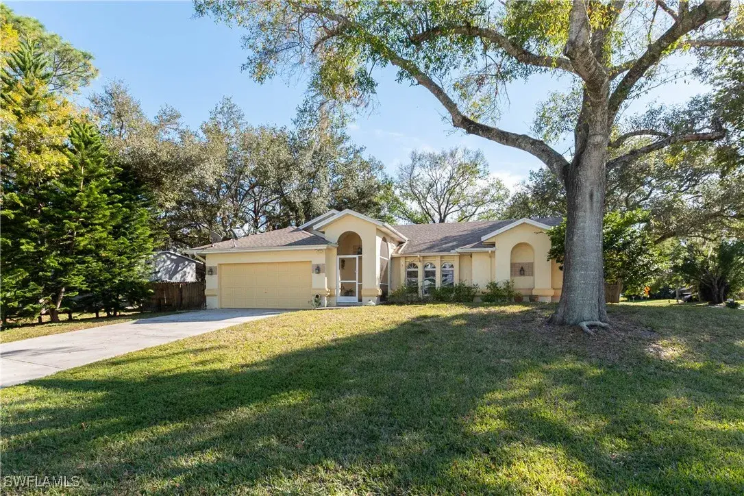 Picture of 4547 Orange Tree Ct, Fort Myers, FL 33905