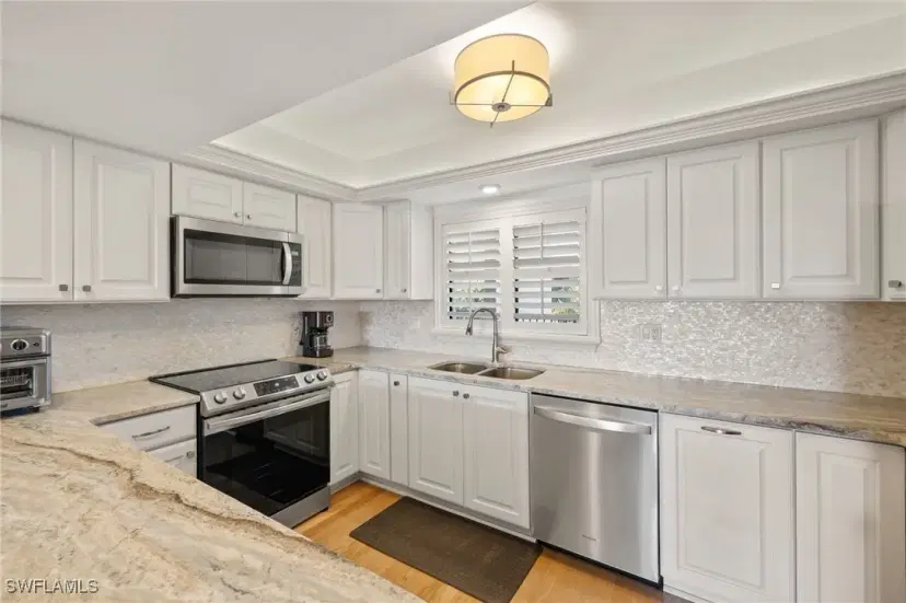 Picture of 4140 Steamboat Bend E 404, Fort Myers FL 33919