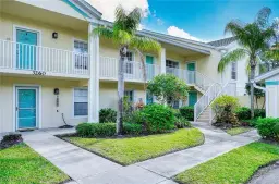 Picture of 3260 Douglas Dr 204, Naples, FL 34105