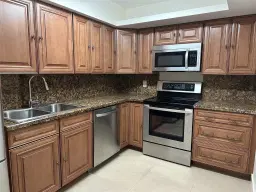 Picture of 900 Saint Charles Pl 222, Pembroke Pines, FL 33026