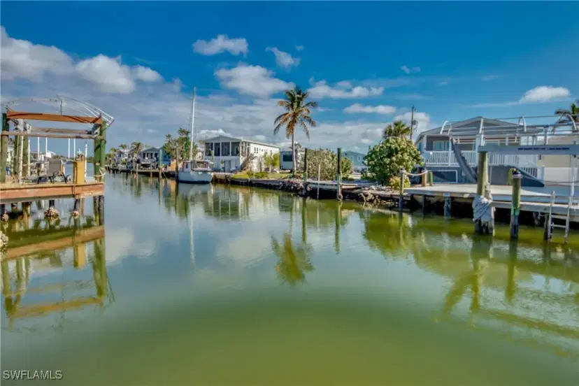 Picture of 14 Nancy Ln, Fort Myers Beach FL 33931
