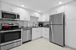 Picture of 104 Wellington B, West Palm Beach, FL 33417
