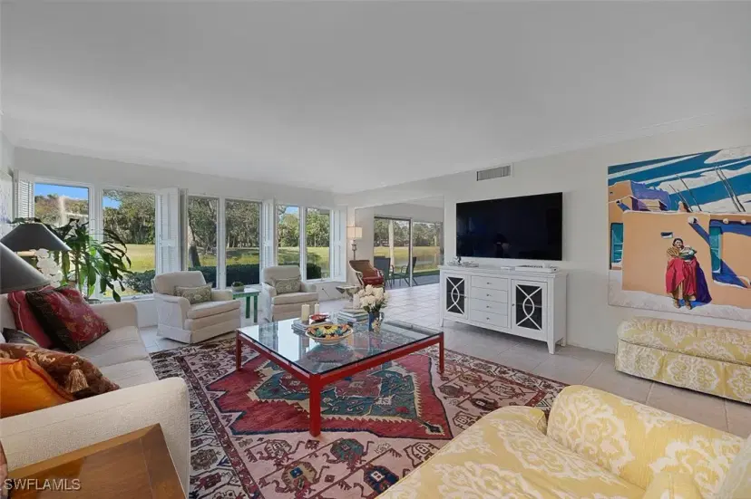 Picture of 112 Wilderness Dr 123, Naples FL 34105