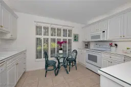 Picture of 112 Wilderness Dr 123, Naples, FL 34105