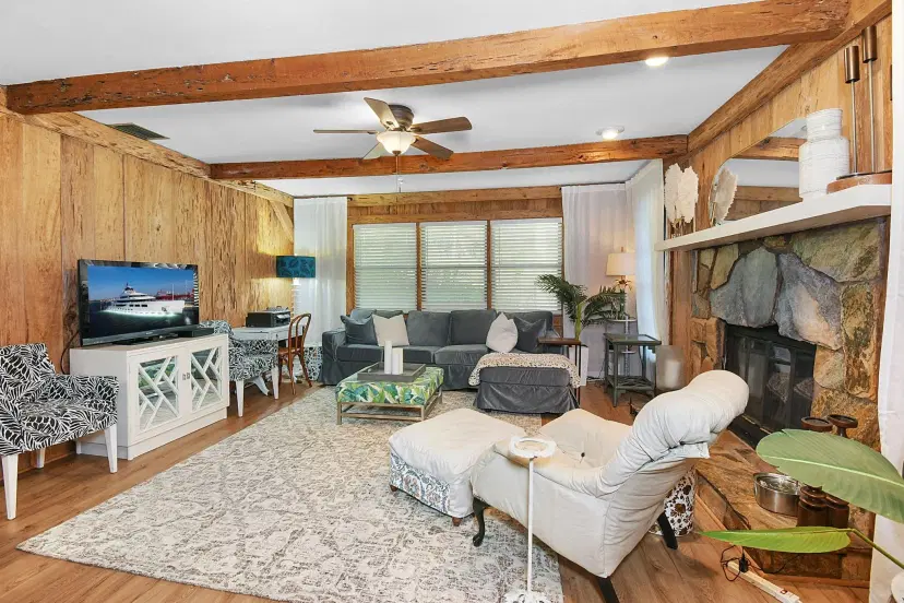 Picture of 5654 SE Orange Blossom Trl, Hobe Sound FL 33455