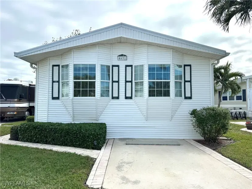Picture of 4691 Liberty Ln W, Estero FL 33928