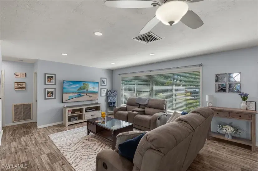 Picture of 1409 SE 34Th St, Cape Coral FL 33904
