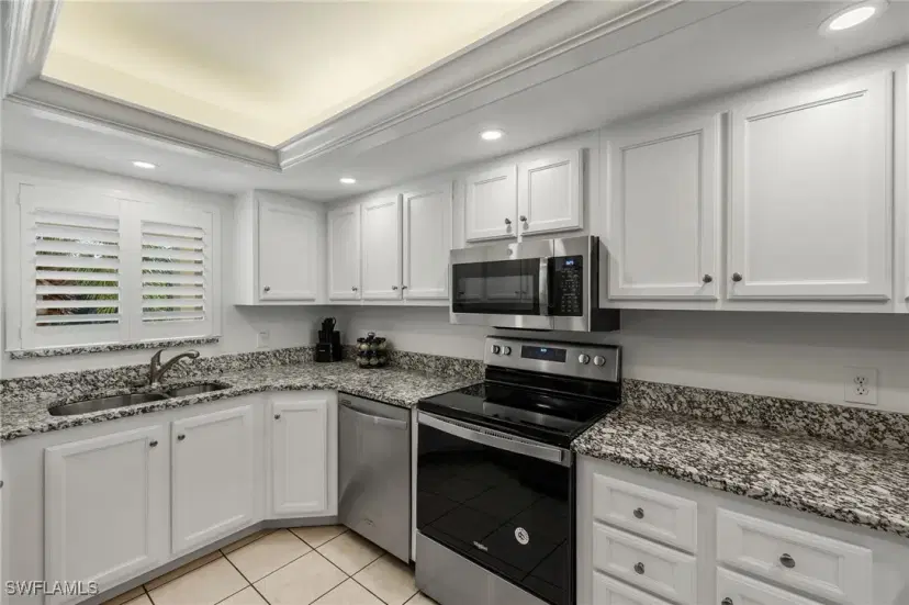 Picture of 4396 Bowsprit Ct 3E, Fort Myers FL 33919