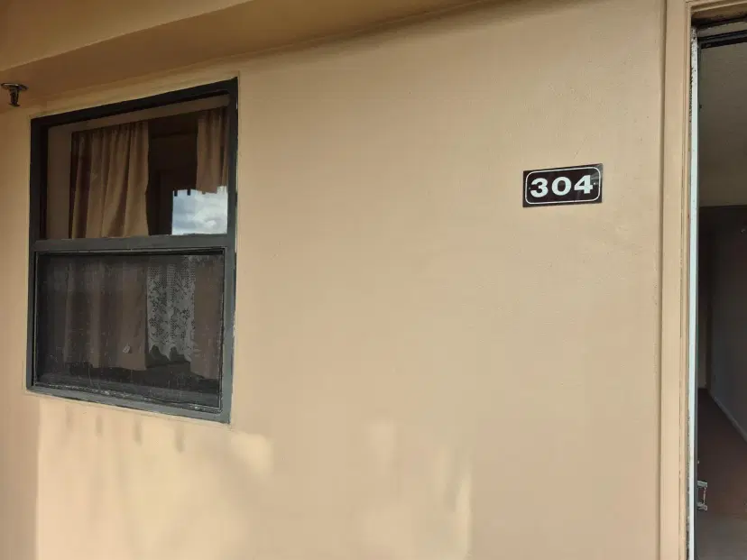 Picture of 4640 Lucerne Lakes Boulevard 304, Lake Worth FL 33467