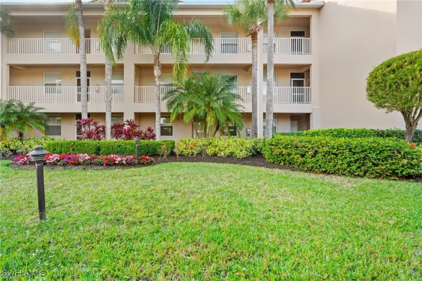 Picture of 2730 Cypress Trace Cir 2813, Naples FL 34119