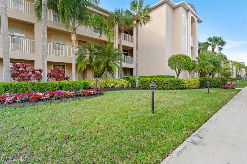 Picture of 2730 Cypress Trace Cir 2813, Naples FL 34119