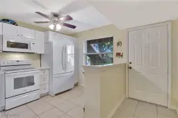 Picture of 5725 Foxlake Dr 5, North Fort Myers, FL 33917