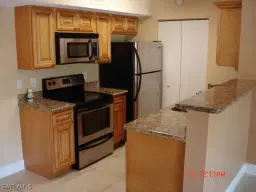 Picture of 12571 Equestrian Cir 902, Fort Myers, FL 33907