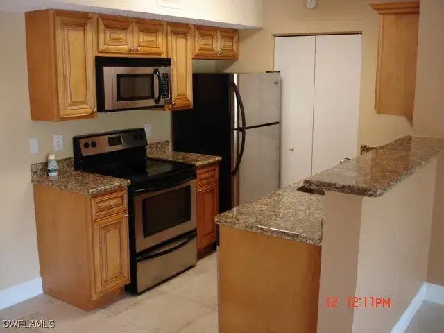 Picture of 12571 Equestrian Cir 902, Fort Myers FL 33907