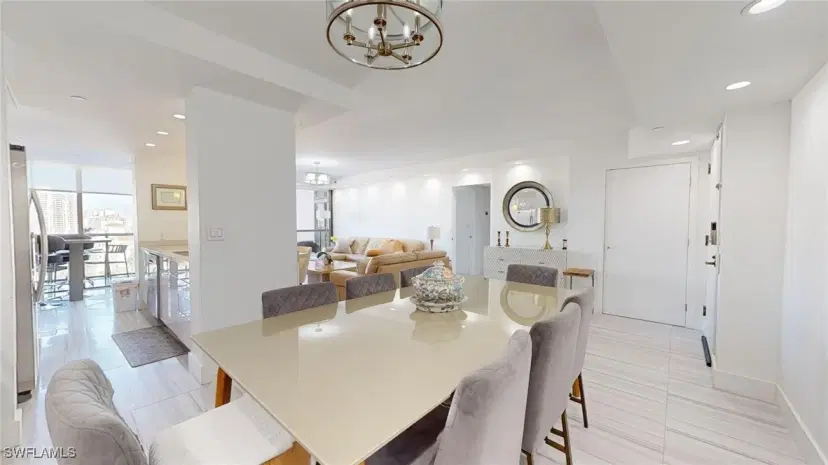 Picture of 19667 Turnberry Way 14F, Aventura FL 33180