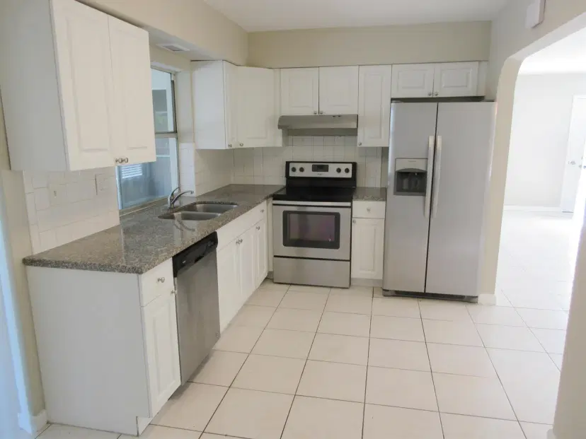 Picture of 3601 NW 40Th Street, Lauderdale Lakes FL 33309