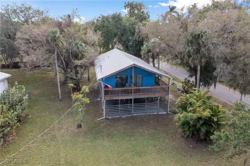 Picture of 4840 E Riverside Dr, Fort Myers FL 33905