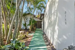 Picture of 3143 Boca Ciega Dr B4, Naples, FL 34112