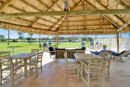 Picture of 336 Golfview Road 214, North Palm Beach, FL 33408