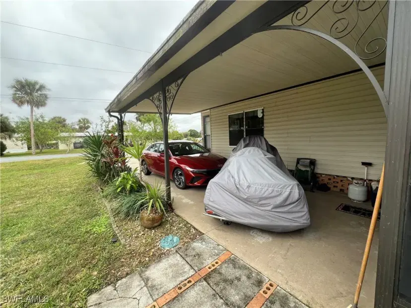 Picture of 2616 Zoysia Ln, North Fort Myers FL 33917