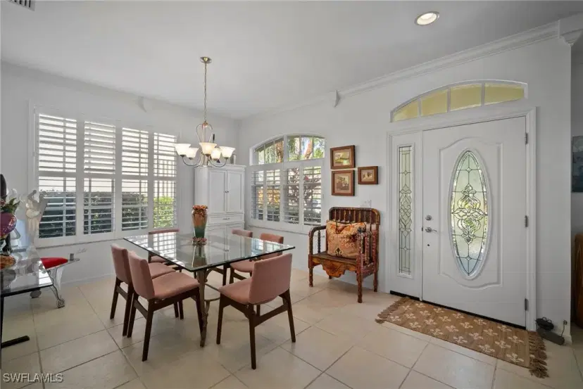 Picture of 11027 Lakeland Cir, Fort Myers FL 33913