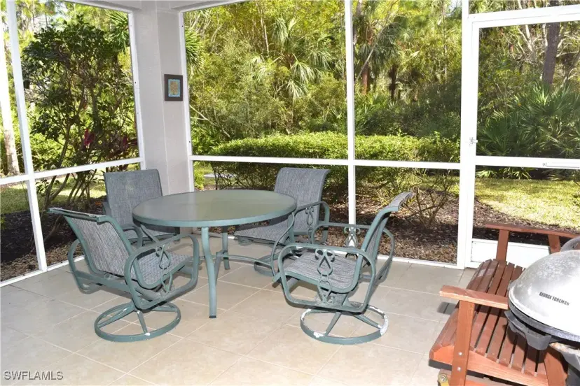 Picture of 9589 Hemingway Ln 4210, Fort Myers FL 33913