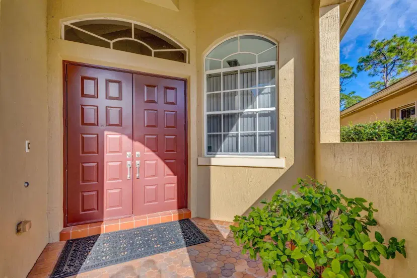 Picture of 9774 Osprey Isles Boulevard, Palm Beach Gardens, FL 33412