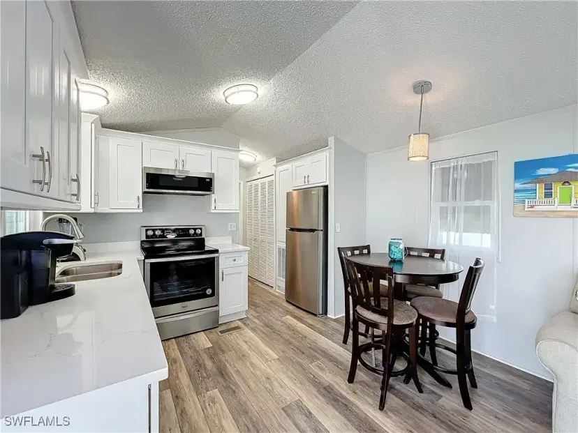 Picture of 11561 Blue Warbler Dr, Fort Myers FL 33908