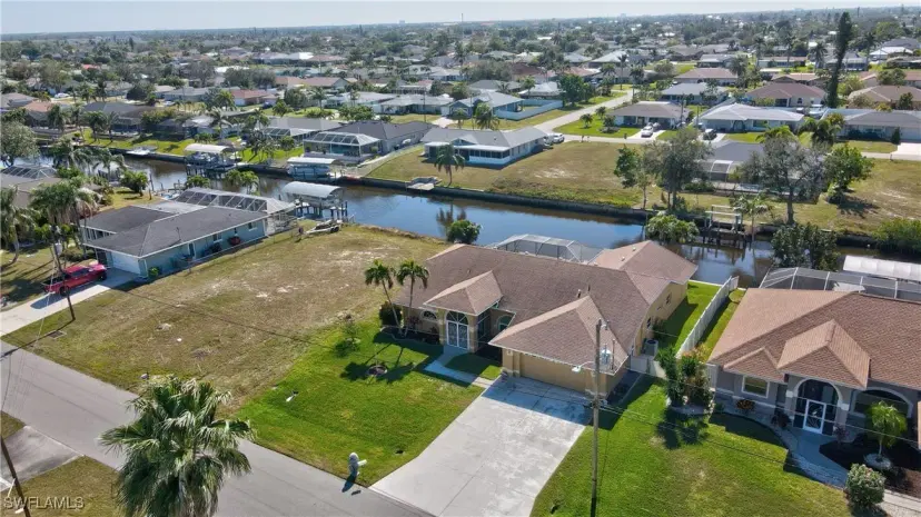 Picture of 1212 SE 15Th Ter, Cape Coral FL 33990