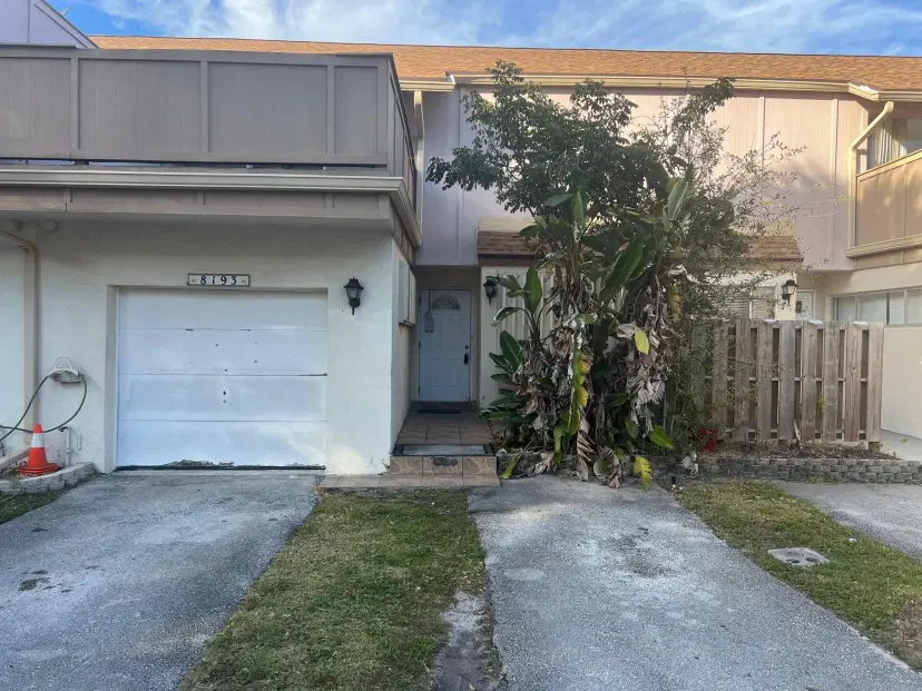 Picture of 8193 NW 8Th Manor 4, Plantation FL 33324