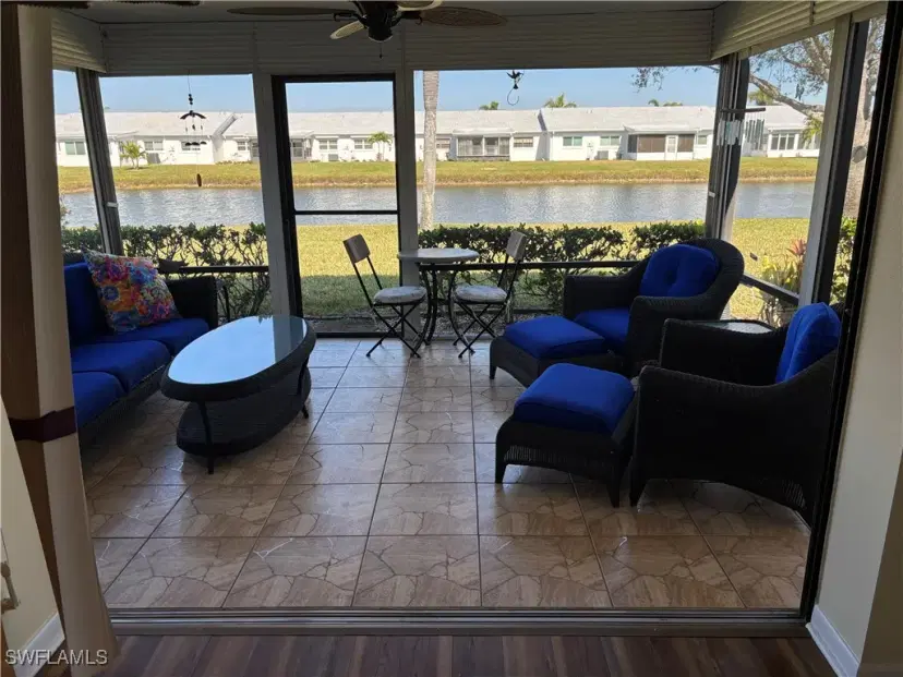 Picture of 1515 Edgewater Cir, Fort Myers FL 33919