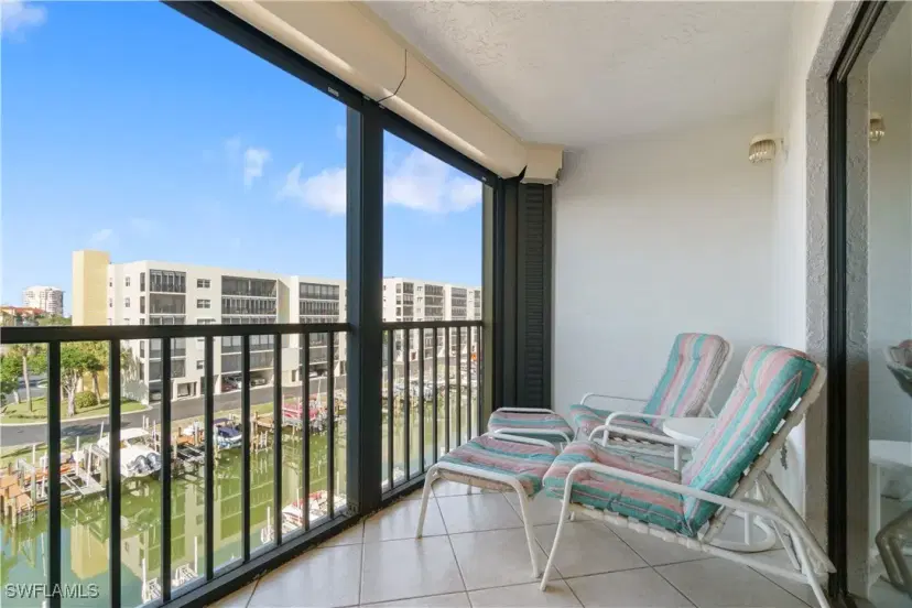 Picture of 4371 Bay Beach Ln 411, Fort Myers Beach FL 33931