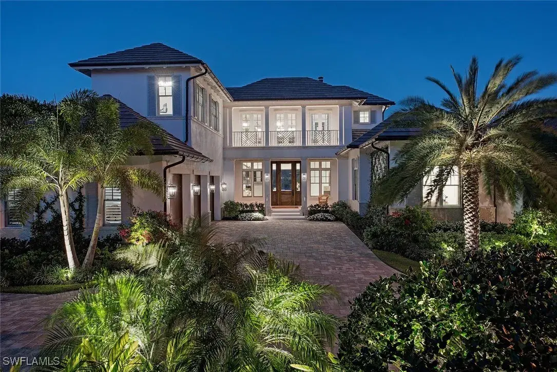 Picture of 4115 Cutlass Ln, Naples, FL 34102