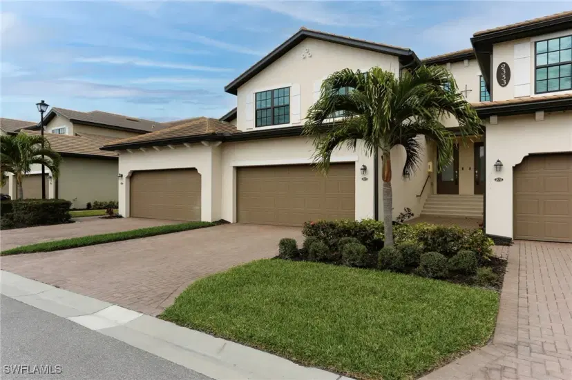 Picture of 2353 Anguilla Dr 201, Naples FL 34120