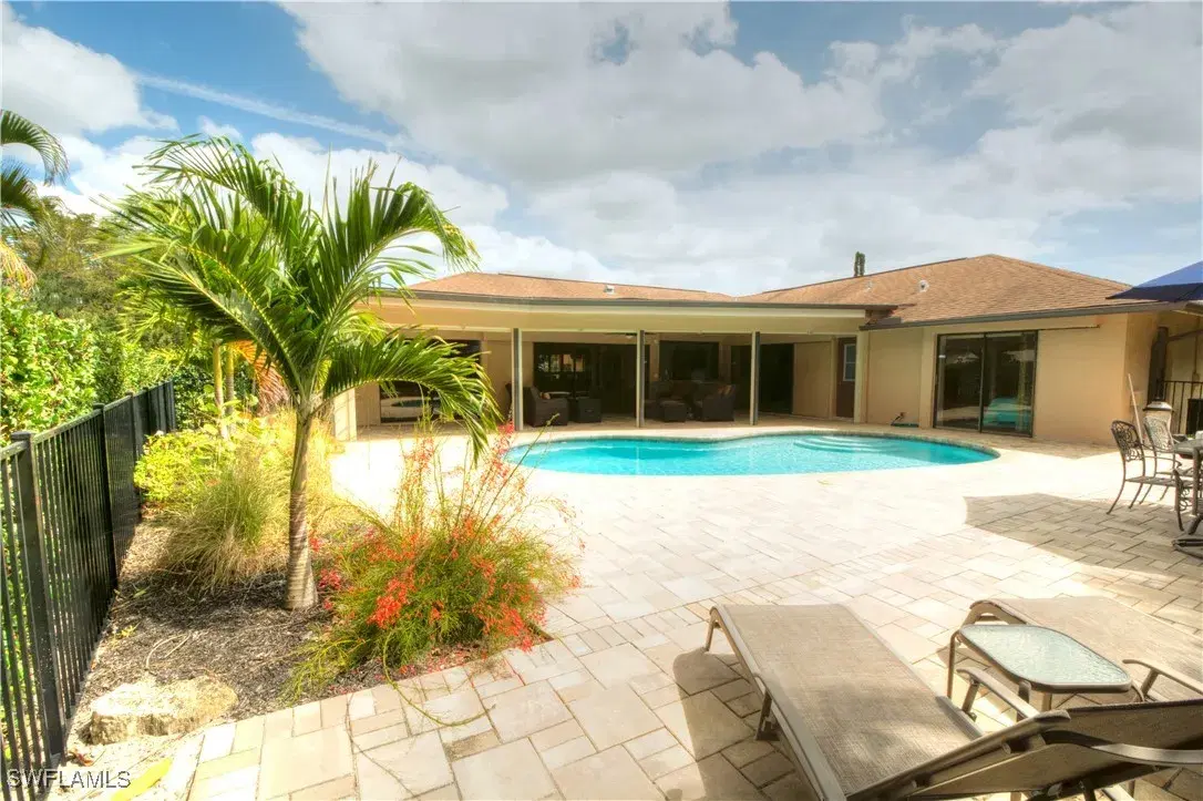 Picture of 2171 Kings Lake Blvd, Naples, FL 34112