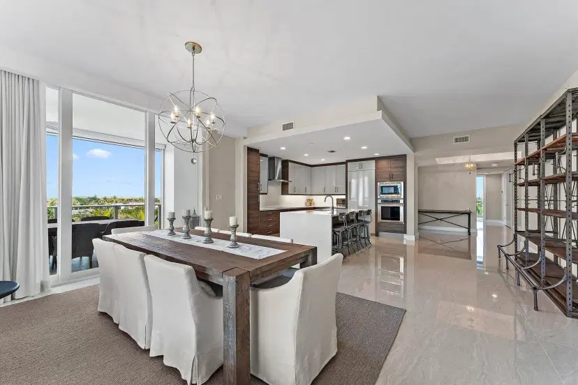 Picture of 2700 Donald Ross Road 501, Palm Beach Gardens FL 33410