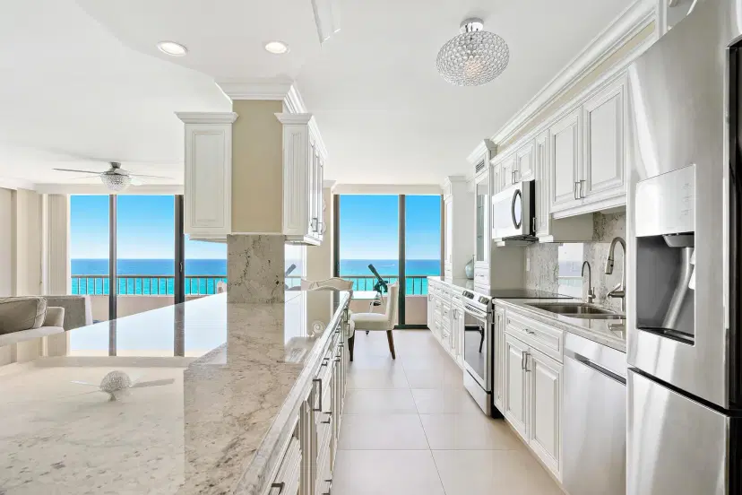 Picture of 5540 N Ocean Drive 16A, Riviera Beach FL 33404