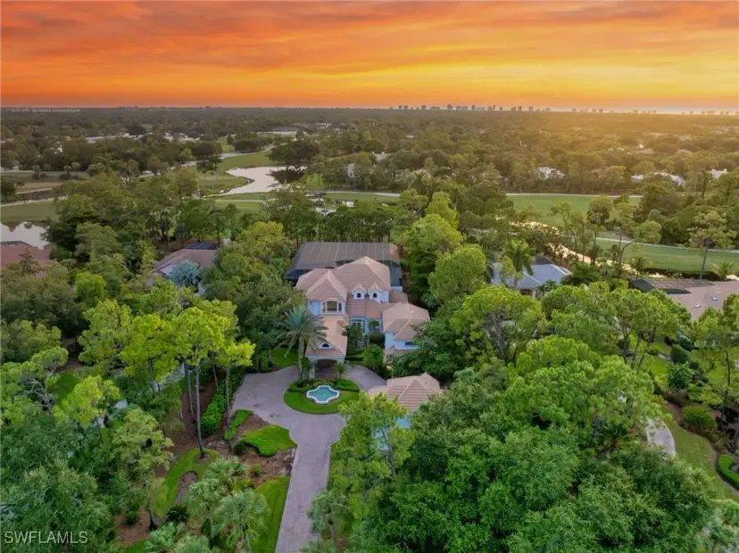 Picture of 336 Edgemere Way E, Naples FL 34105