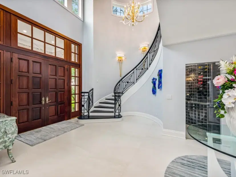 Picture of 336 Edgemere Way E, Naples FL 34105