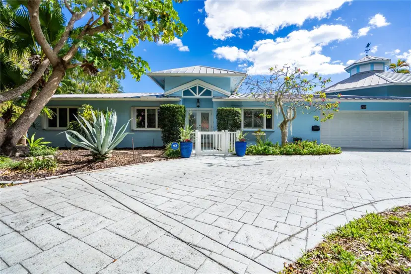 Picture of 2432 NE 22Nd Ave, Lighthouse Point FL 33064