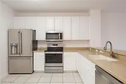 Picture of 10025 Heather Ln 702, Naples, FL 34119