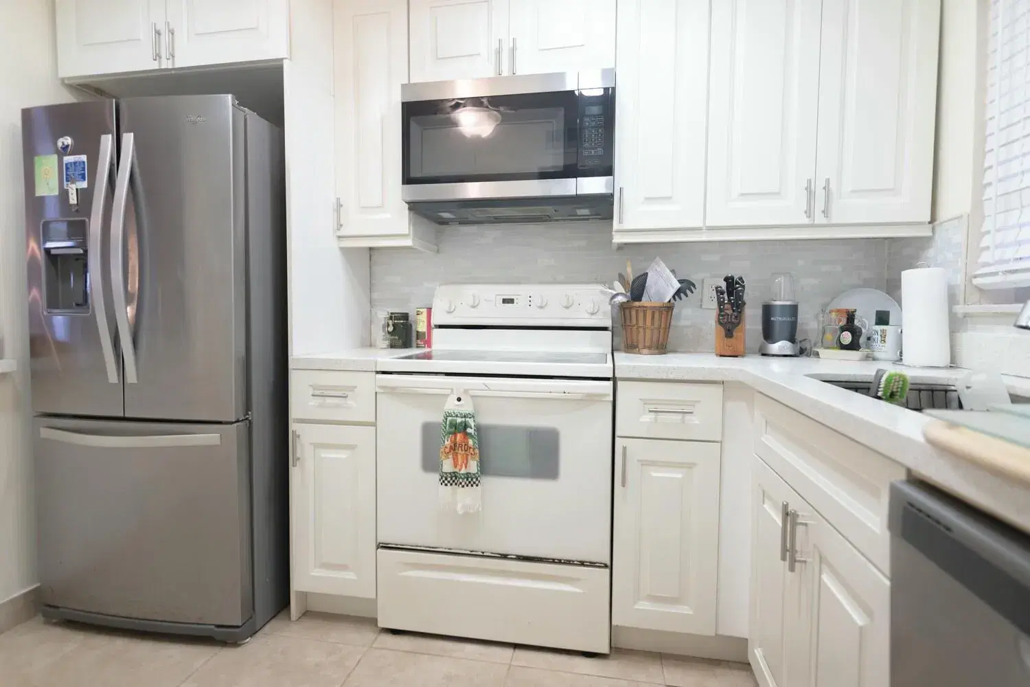 Picture of 8051 Sunrise Lakes Drive N 101, Sunrise, FL 33322
