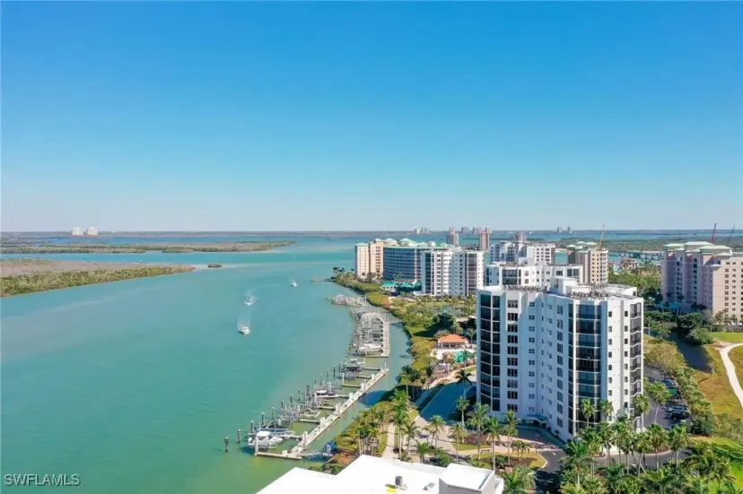 Picture of 4198 Bay Beach Ln 133, Fort Myers Beach FL 33931