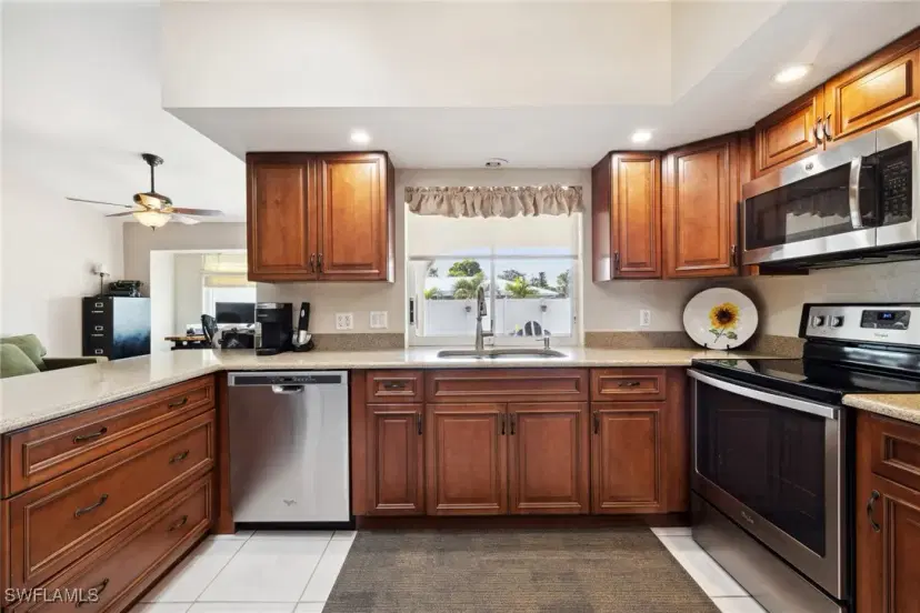 Picture of 3714 Palm Tree Blvd, Cape Coral FL 33904